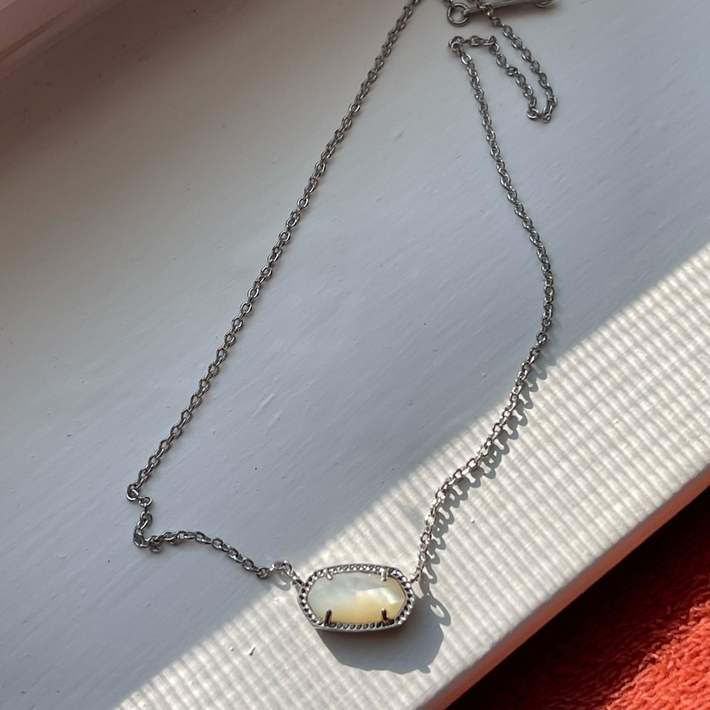 Kendra Scott pearl stone necklace